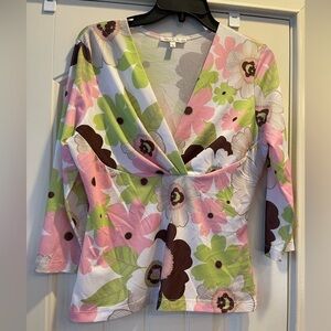 EUC, MOA MOA, XL , 3/4 sleeve floral print womens Blouse. 100% Poly.